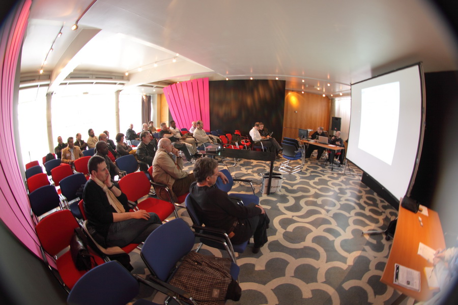 2009 - 04 - AG HCFR - 11